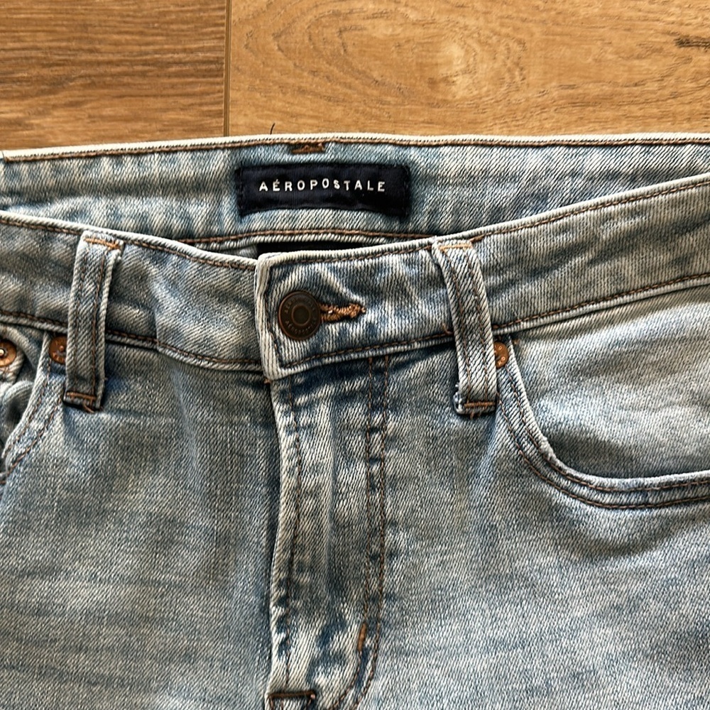 Aeropostale Women’s Skinny Jeans Size 31/32 - Picture 2 of 7